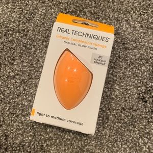 Real Techniques Sponge
